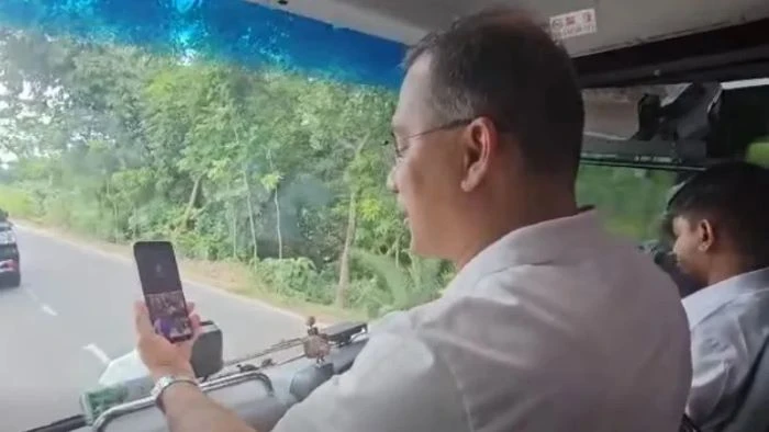 ঐতিহাসিক টেস্ট জয়ের পর ভিডিও কলে টাইগারদের অভিনন্দন জানালেন প্রধানমন্ত্রী
